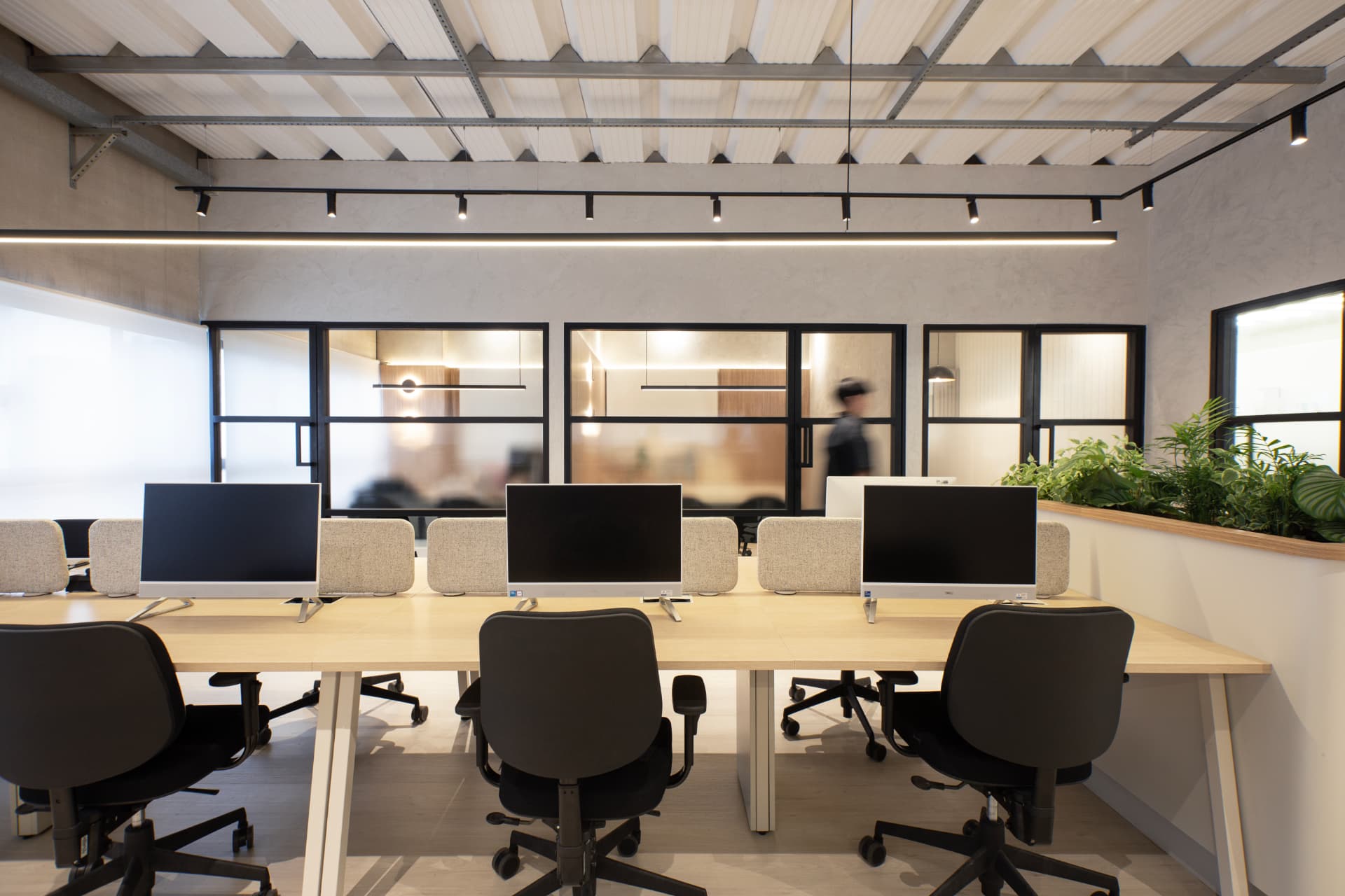 AZS Manufacturing Solutions 